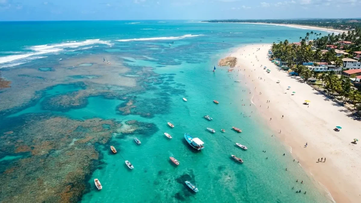 Pousadas em Porto de Galinhas com praia, coqueiros e hospedagens econômicas para viajar