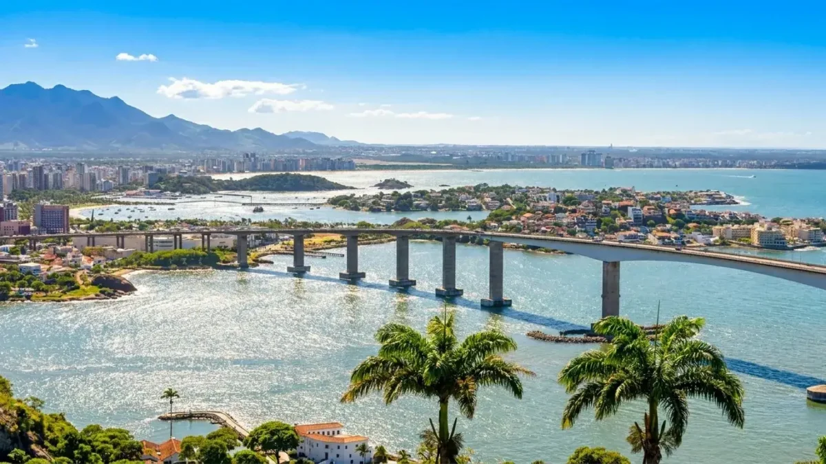 Vista do litoral do Espírito Santo com praias de Vitória, Vila Velha e Guarapari turismo no Espírito Santo
