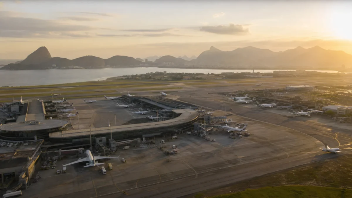 Após lance bilionário, Aena amplia domínio e passa a operar 18 terminais no país